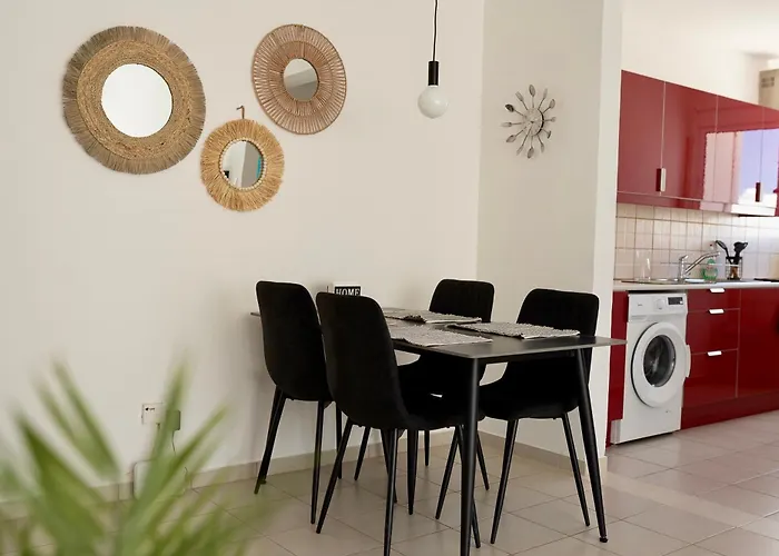 アパート The Pervolia 206